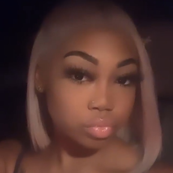 Meet your Posher, Jasmine - Picture 1 of 1